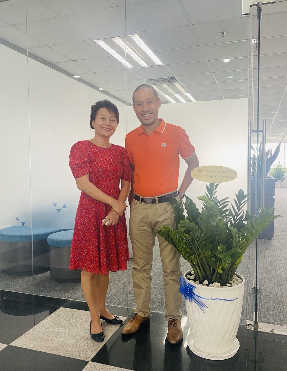 CONGRATULATIONS ON OPENING NEW OFFICE OF FPT HO CHI MINH SOFTWARE CO., LTD (FSOFT) AT THE 8F OF SCS BUILDING
