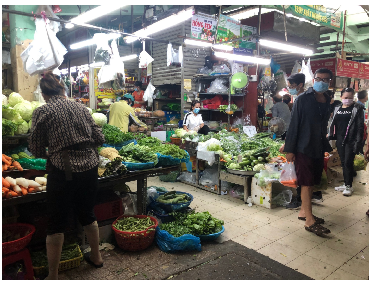 Đến lúc tính chuyện mở cửa kinh tế TP.HCM: Không thể tổ chức mỗi doanh nghiệp thành một 