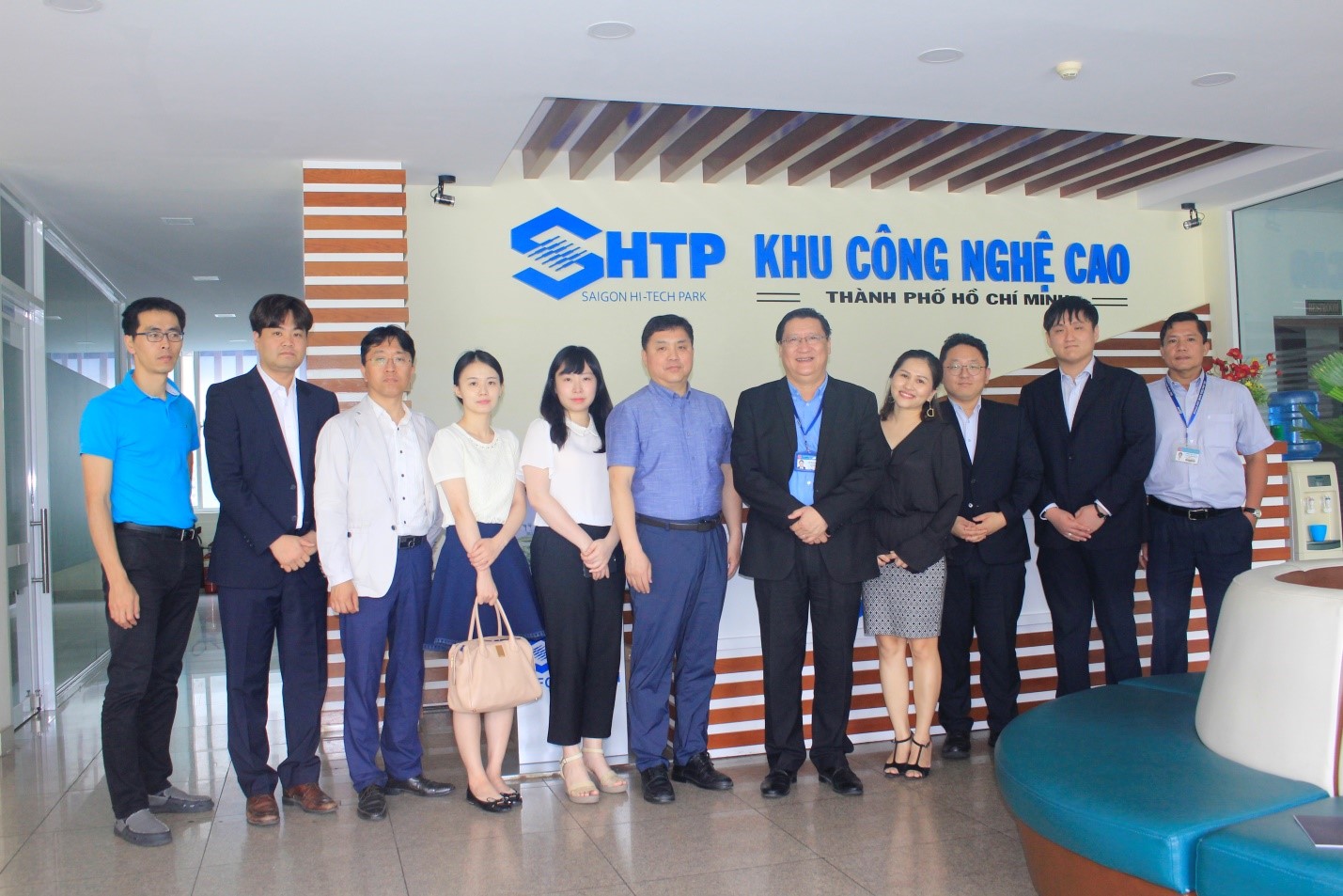 Bộ Thống nhất Hàn Quốc thăm và làm việc tại SHTP