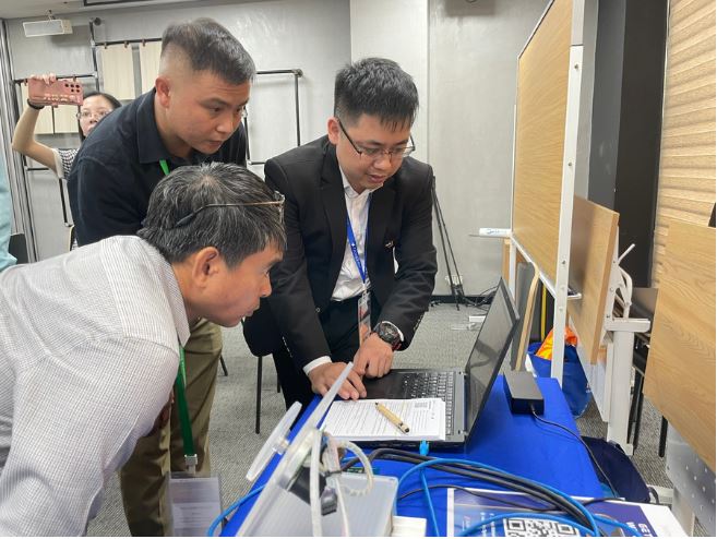 Tối ưu hóa sản xuất bằng trí tuệ nhân tạo và robot