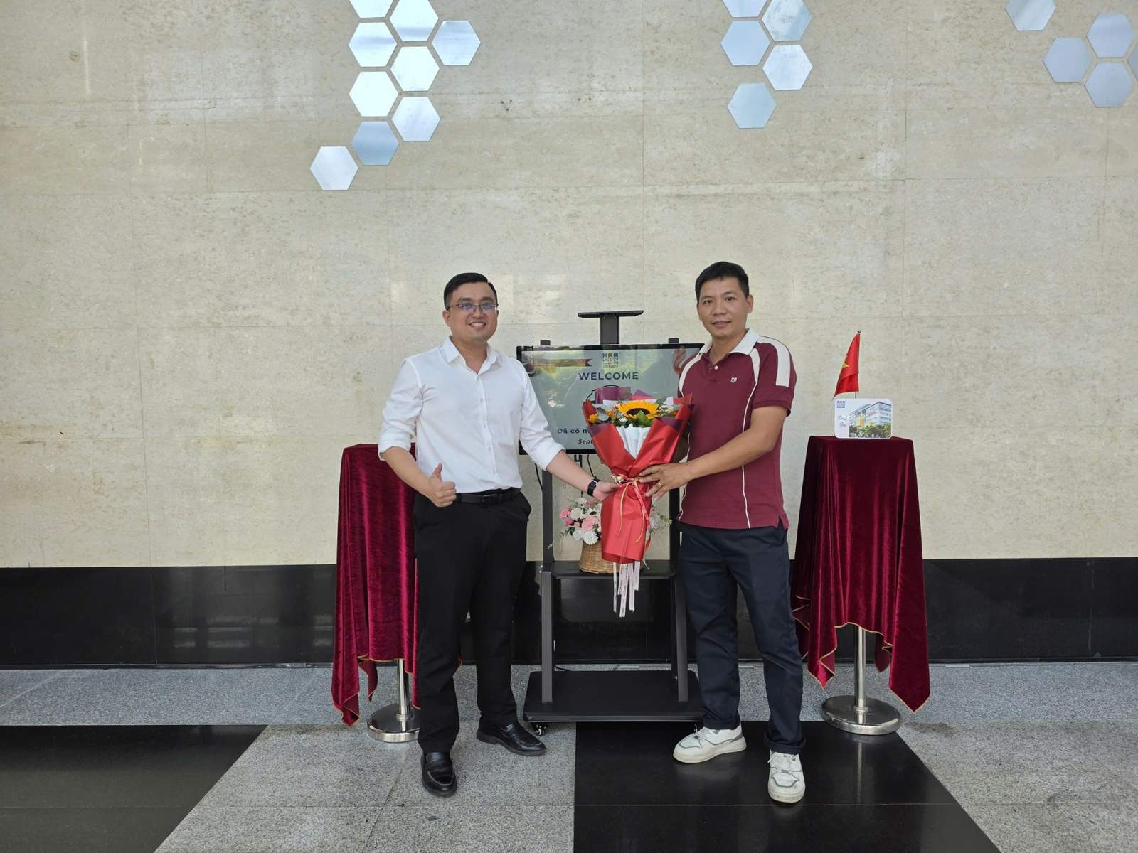SCS CHÚC MỪNG ĐỐI TÁC PHÚC LONG NHẬN BÀN GIAO MẶT BẰNG TẠI TÒA NHÀ SCS