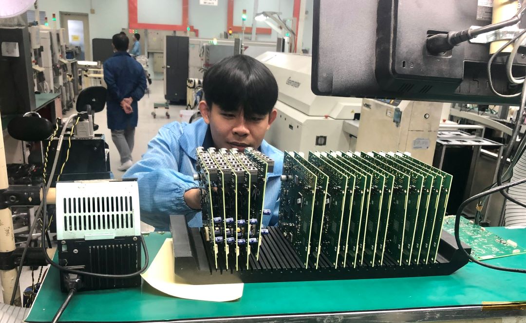 TPHCM và Intel hợp tác về đào tạo nhân lực AI
