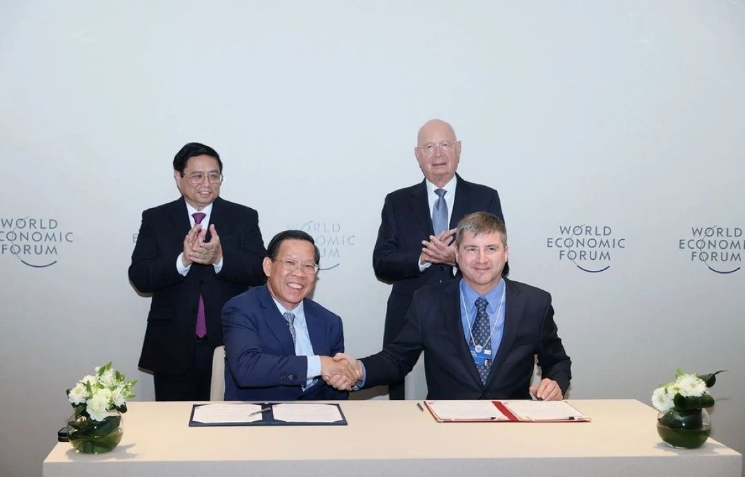 WEF and Ho Chi Minh City established the 4th Industrial Revolution Center